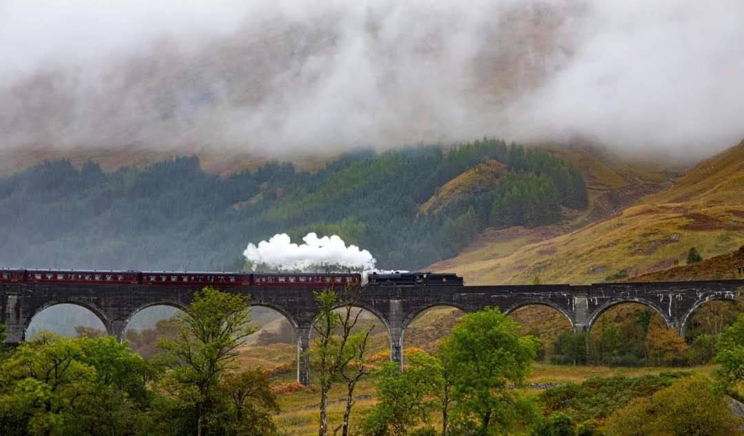 Number 4, Loch Shiel View Villa Glenfinnan Exteriör bild